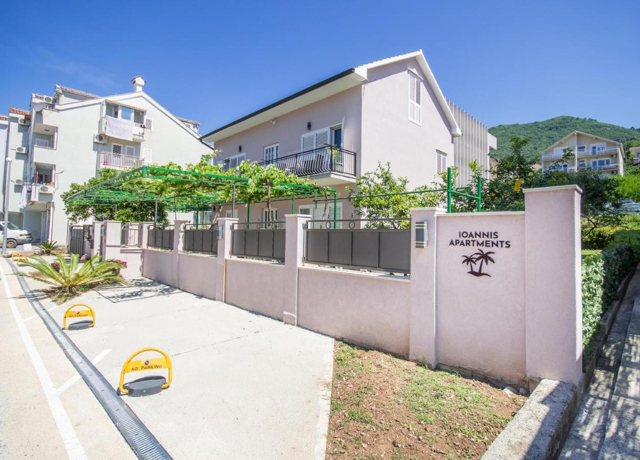 Ioannis Apartments Tivat Buitenkant foto