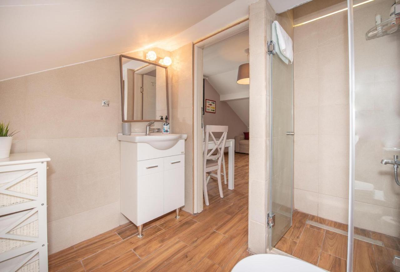 Ioannis Apartments Tivat Buitenkant foto